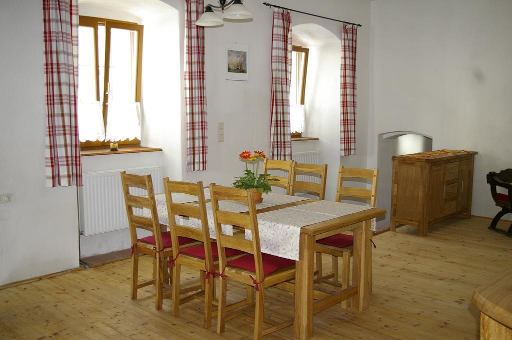Ferienwohnung Zum Kapuziner 포이스도르프 객실 사진