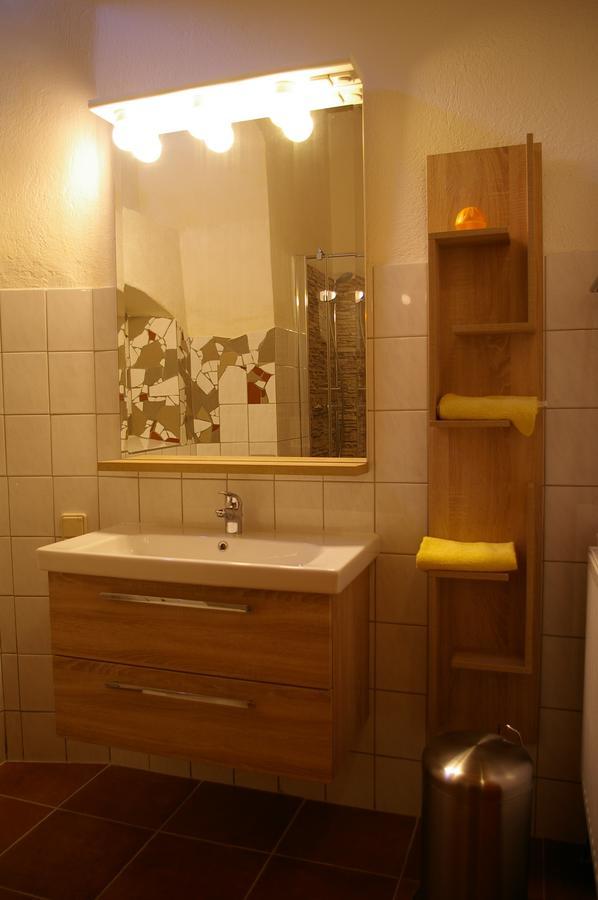 Ferienwohnung Zum Kapuziner 포이스도르프 외부 사진